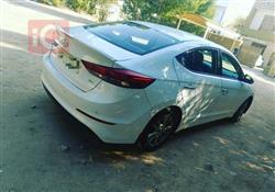 هیۆندای ئەلەنترا